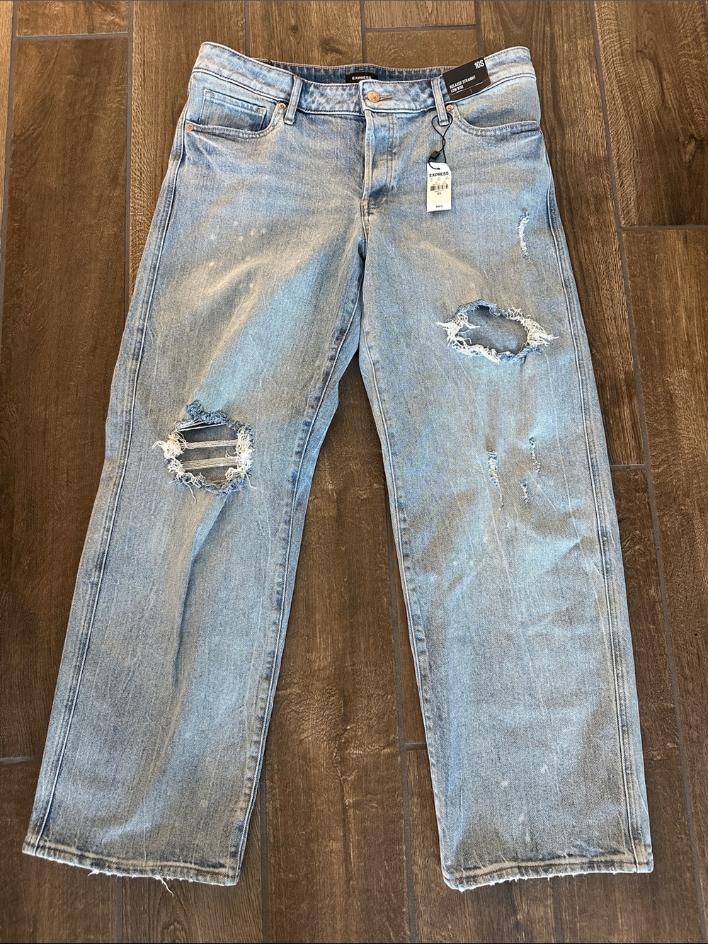 Express Light Blue Women's Relaxed Straight Leg Low Rise Distressed Jeans